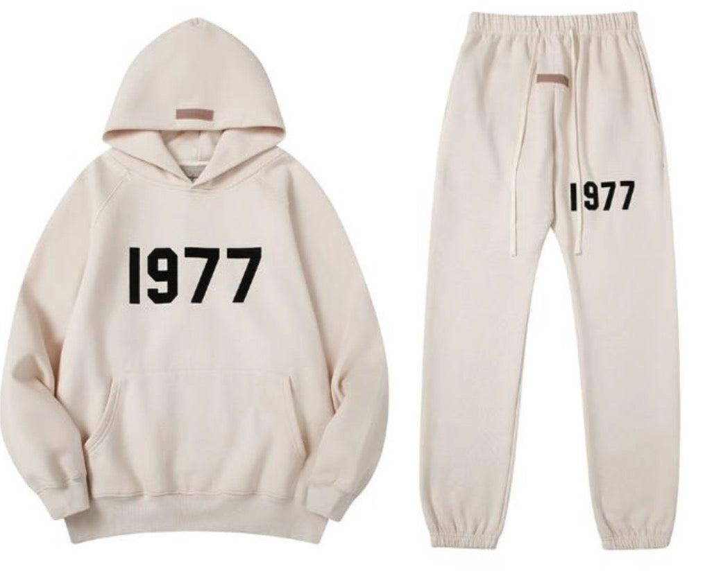 Essentials 1977 Trainingspak
