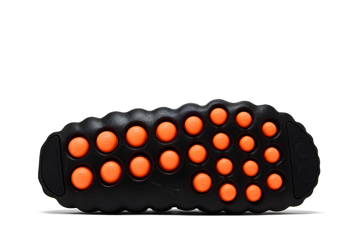 Nike Mind 001