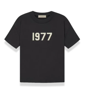 Essentials set 1977