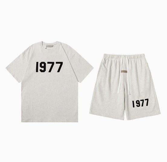Essentials set 1977